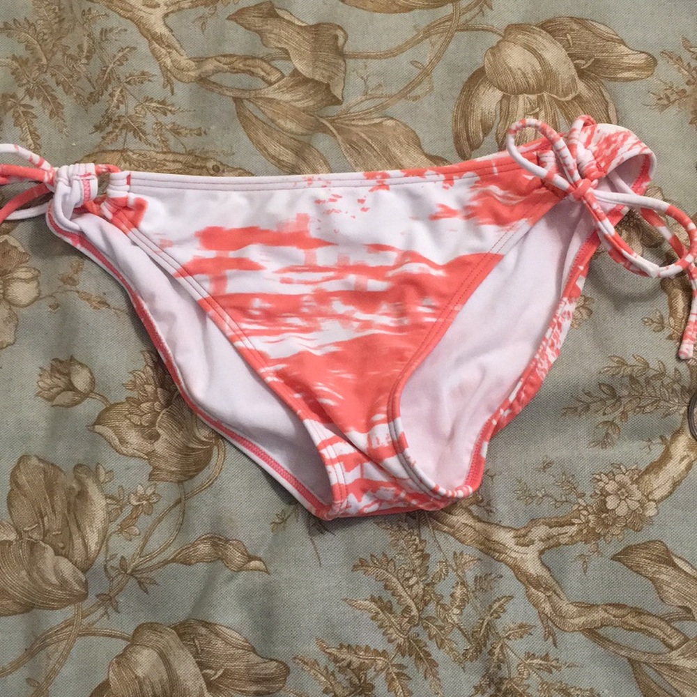 Pink and white bikini bottoms